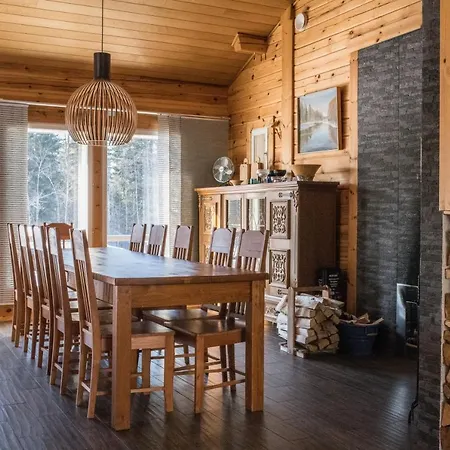 Tiittalan Kartano Hotel *